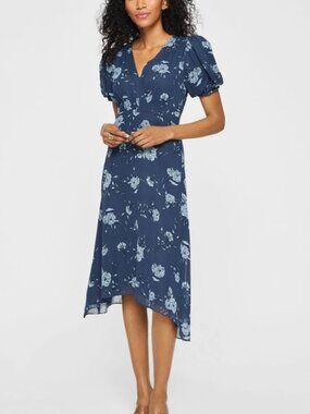 EUC Club Monaco Silk Dress